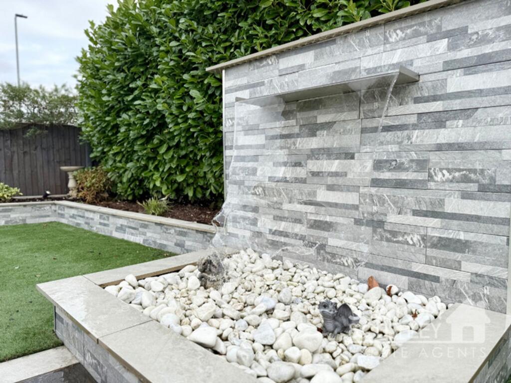 House in Mansfield, Warsop - View 3