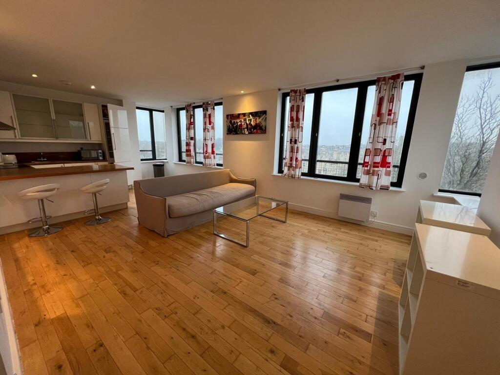Main image of property: Bridge House, Town Centre