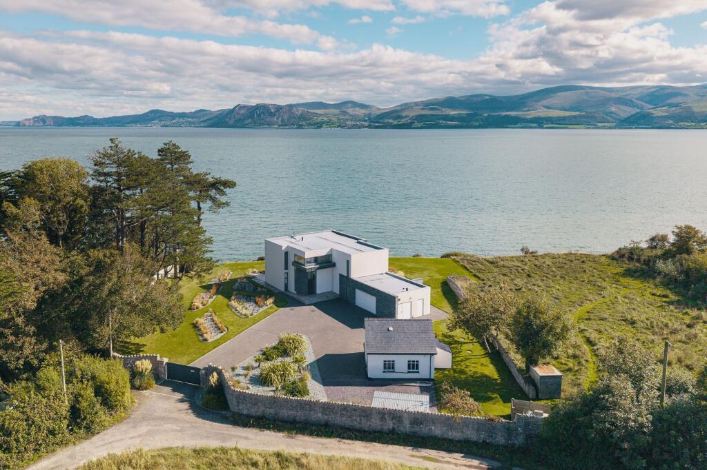 Main image of property: Penmon, Beaumaris, LL58