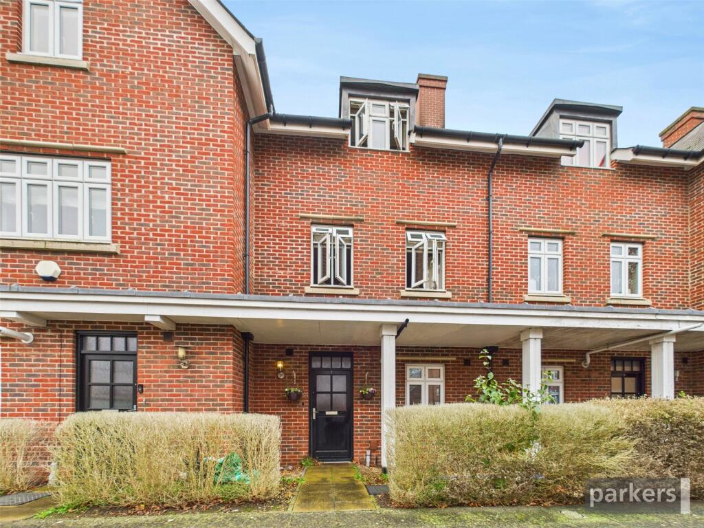 4-bed house on Gabriels Square, Lower Earley, Reading, Berkshire, RG6, £475,000