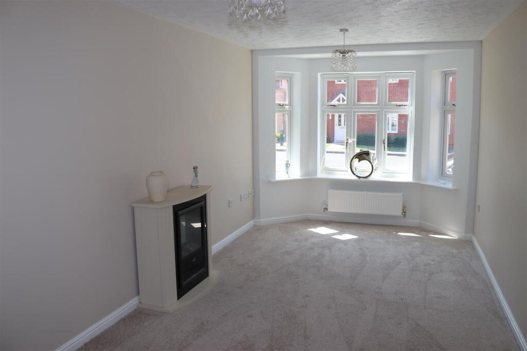 Apartment in Walsall - View 3