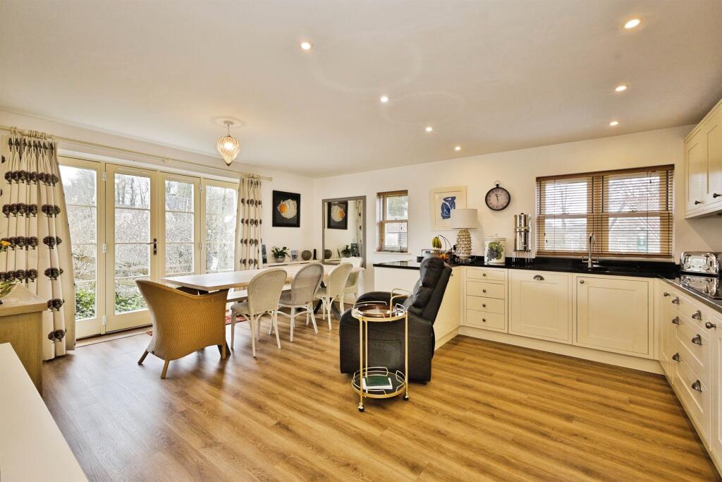 Additional image 5 of High Street, Chewton Mendip, Radstock