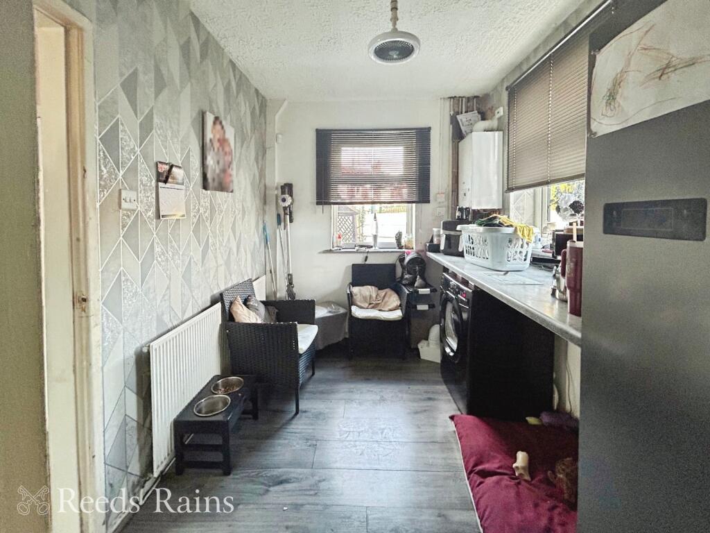 Wavertree Avenue, Widnes, Cheshire, WA8 photo 4