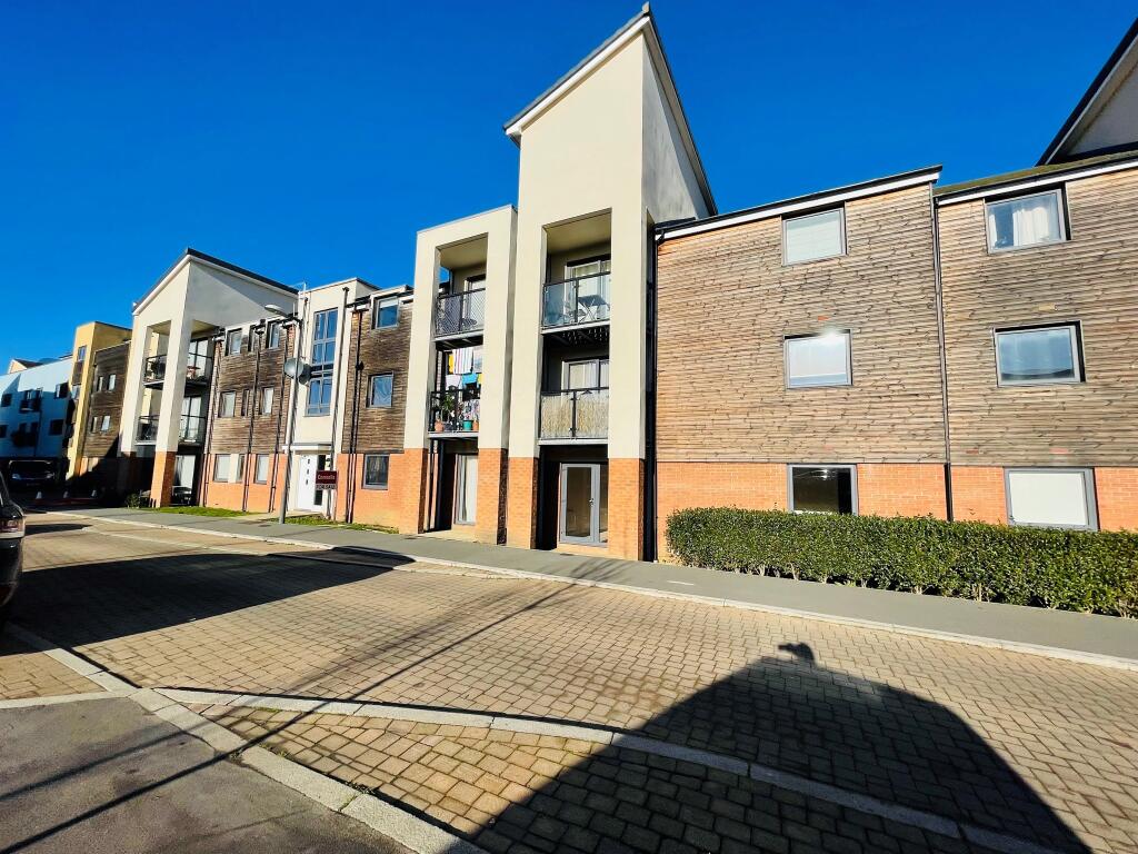 Main image of property: Putman Street, Aylesbury