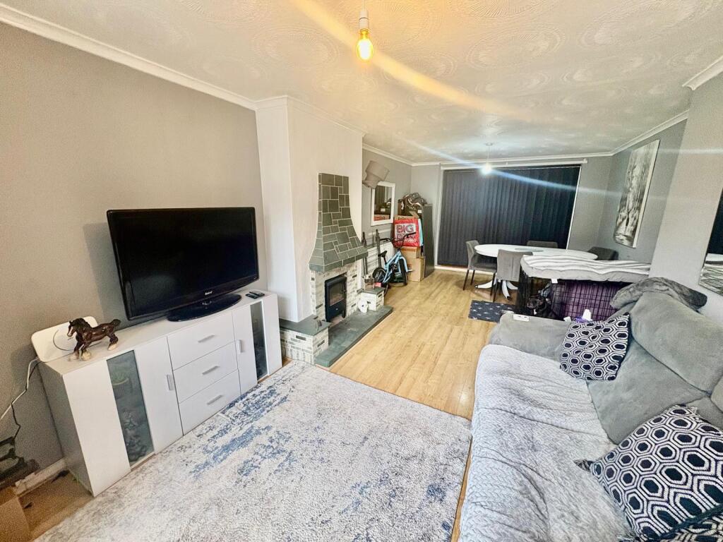 Main image of property: Manor Farm Lane, Clifton