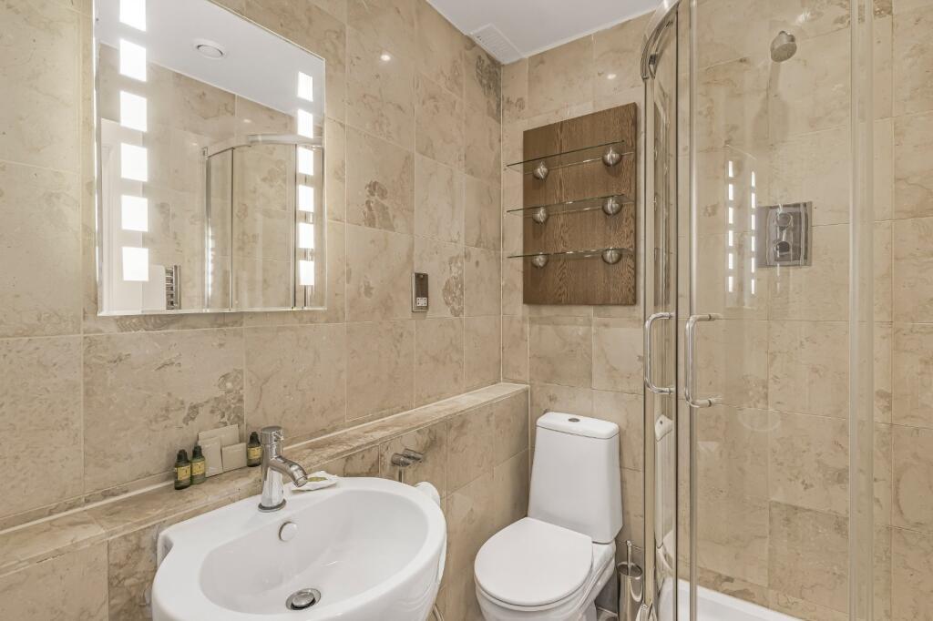 4 bedroom flat for rent