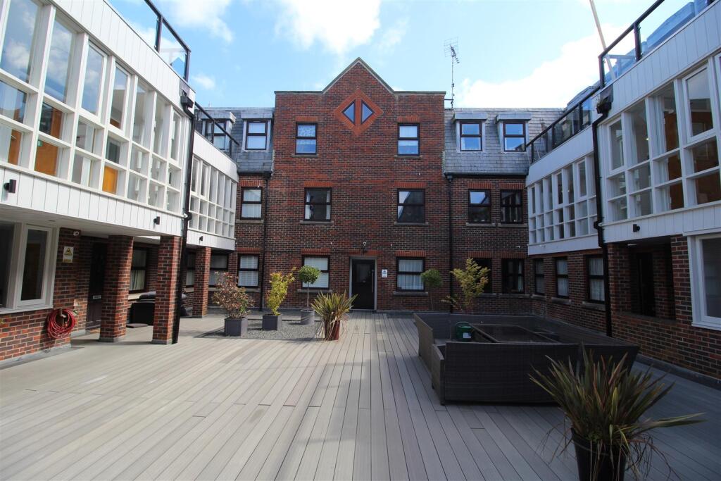 Apartment in Poole, Old Town - View 2