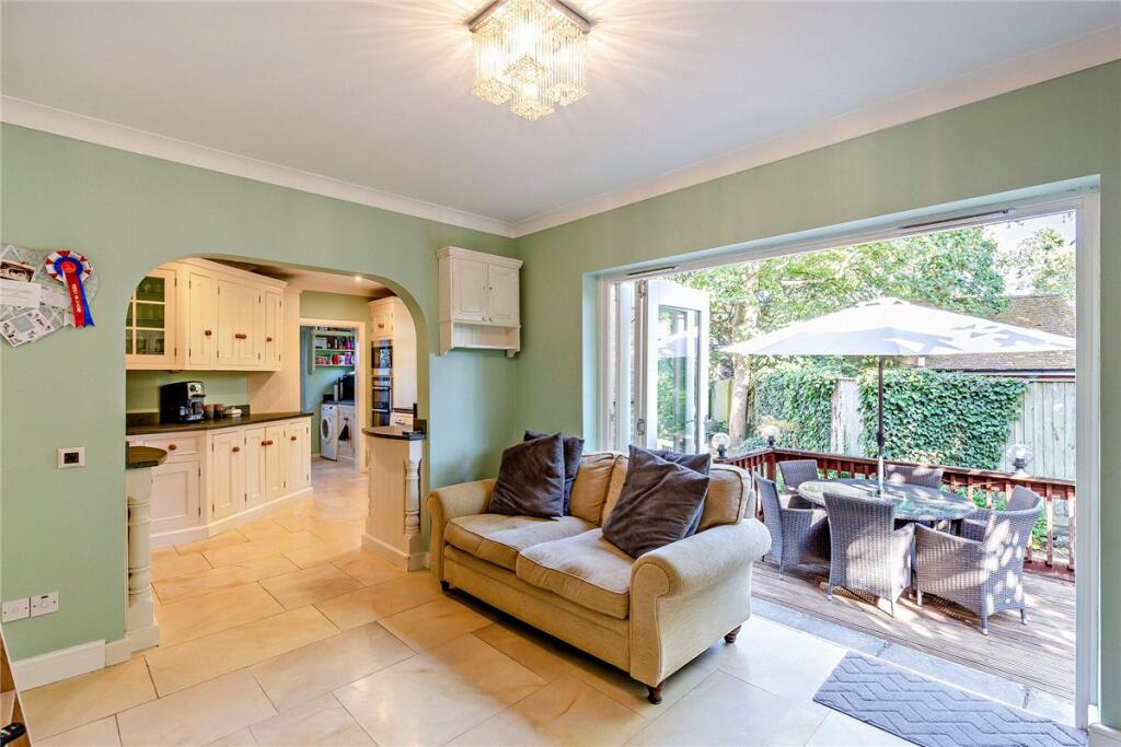 House in Winchester, Bunstead, Hursley - View 4
