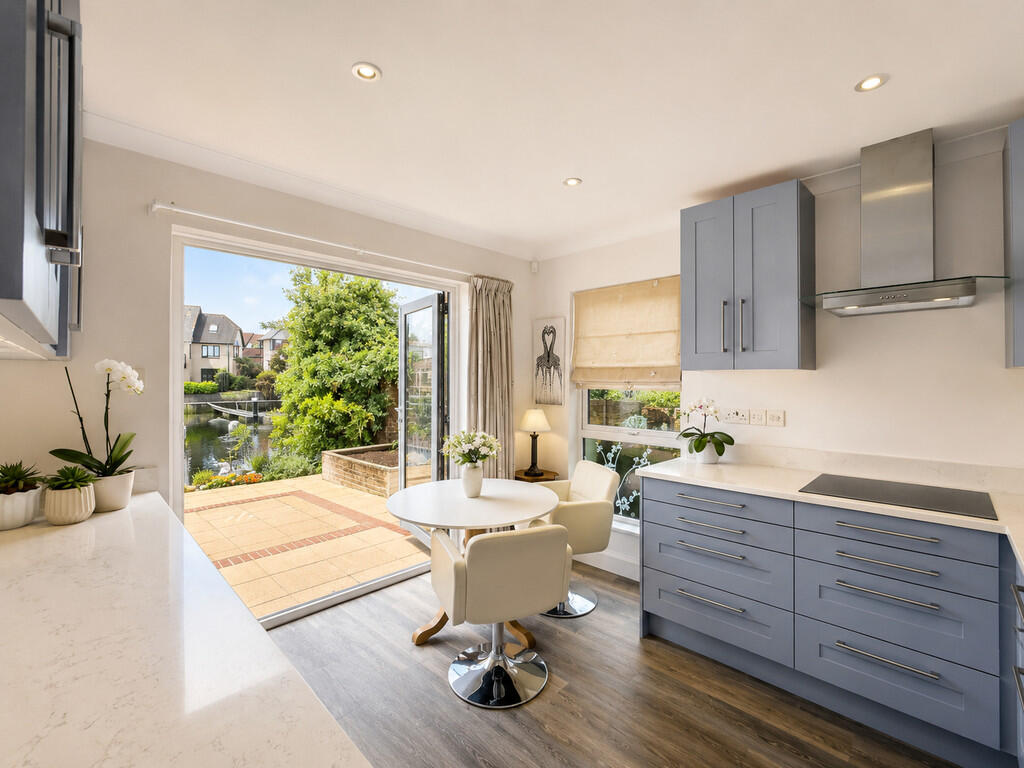 House in New Forest, Hollybank, Hythe and Dibden - View 3