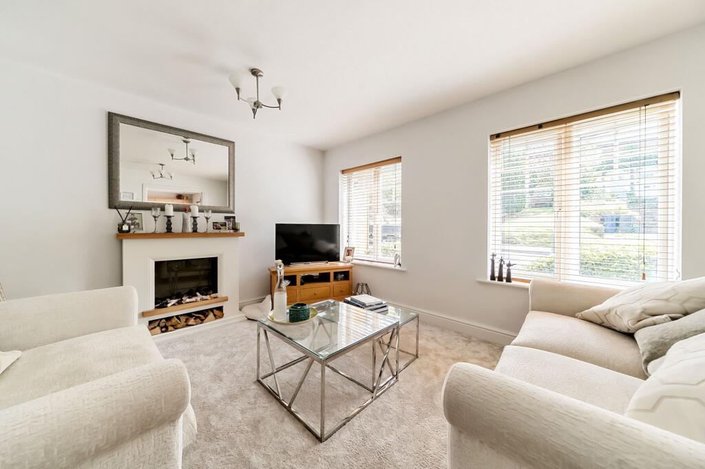 Apartment in Waverley, Camelsdale, Haslemere - View 5