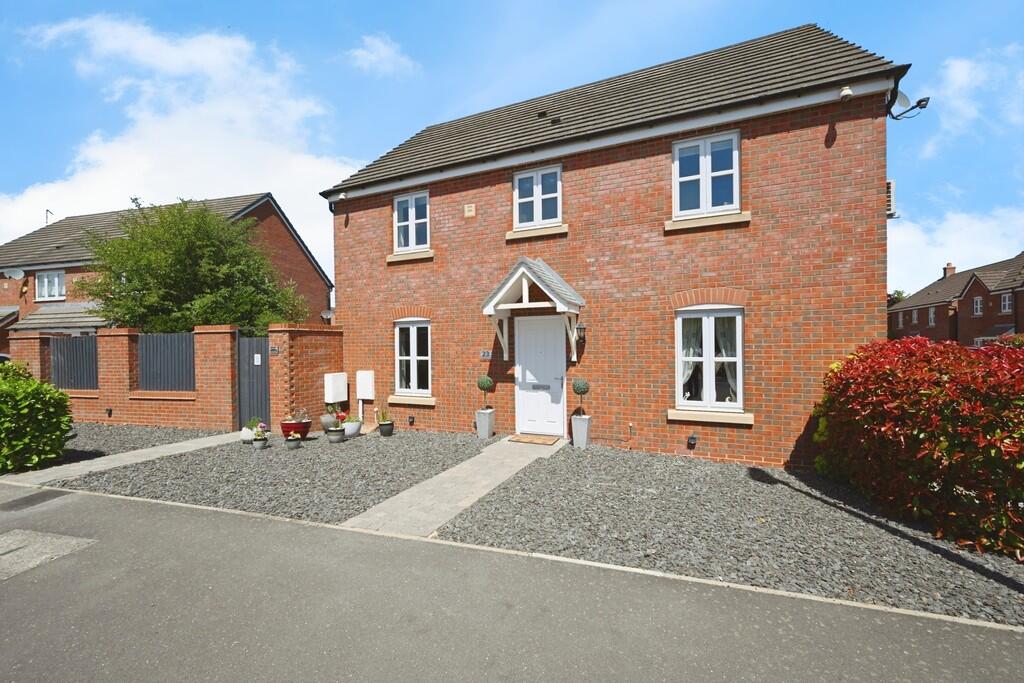 5-bed detached on Sheepcote Drive, Long Lawford, Rugby, £420,000