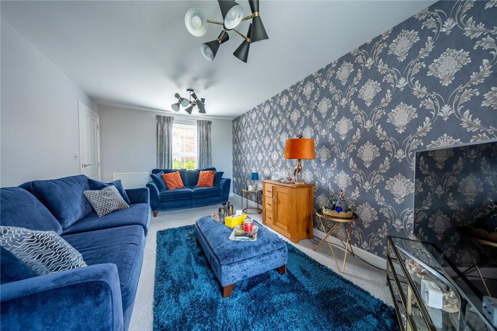 Paddock Rise, East Ardsley, Wakefield, West Yorkshire photo 3