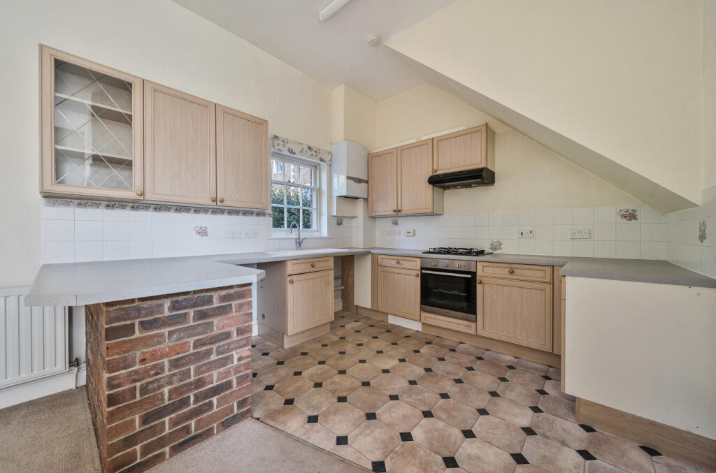 House in Taunton, Lambrook - View 5