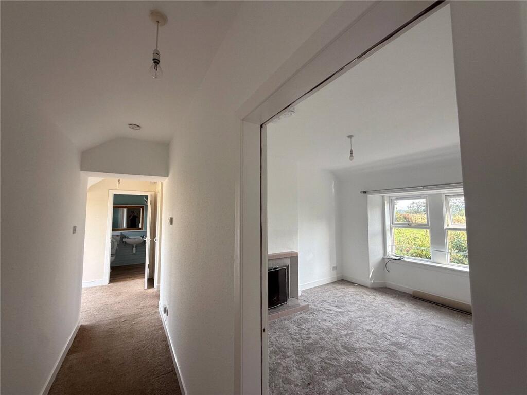 House in Perth - View 4