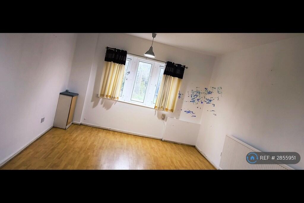 Main image of property: Town Street, Pudsey, LS28