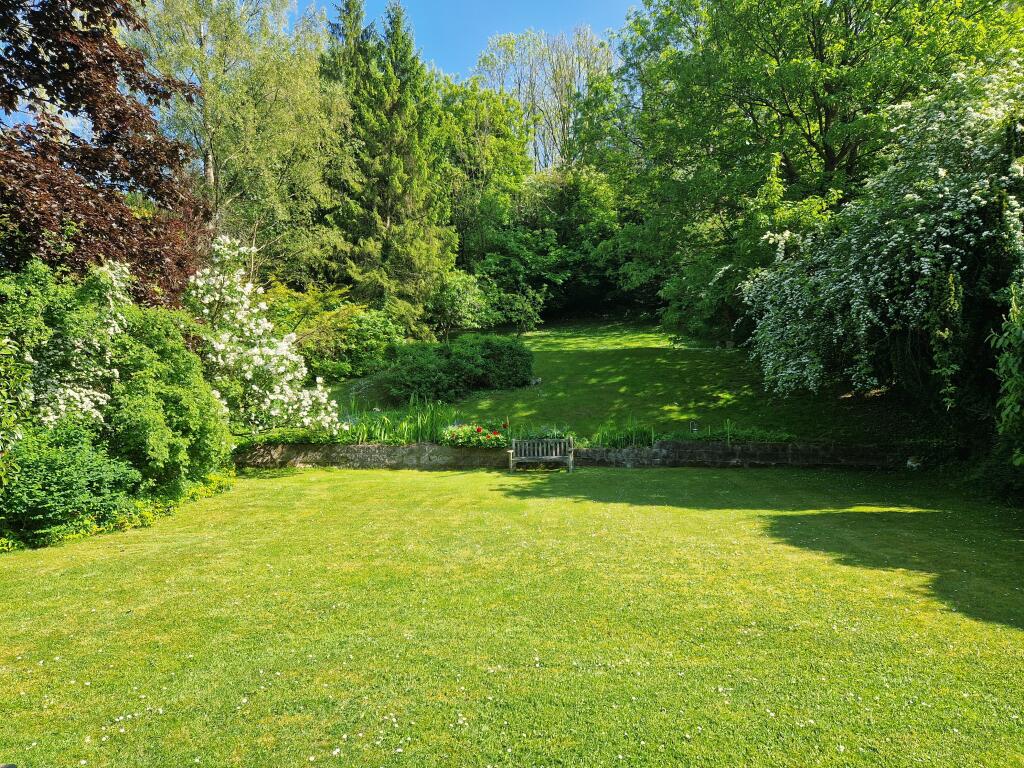 Dome Hill, Caterham, CR3 photo 3