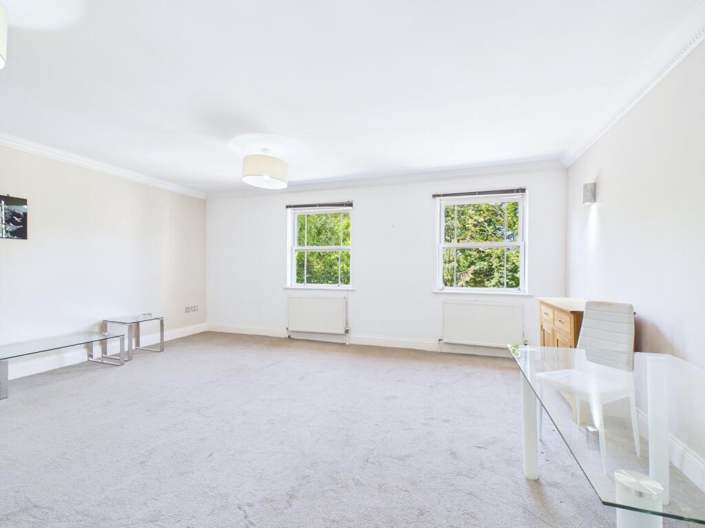 Apartment in Peterborough, City of Peterborough - View 4