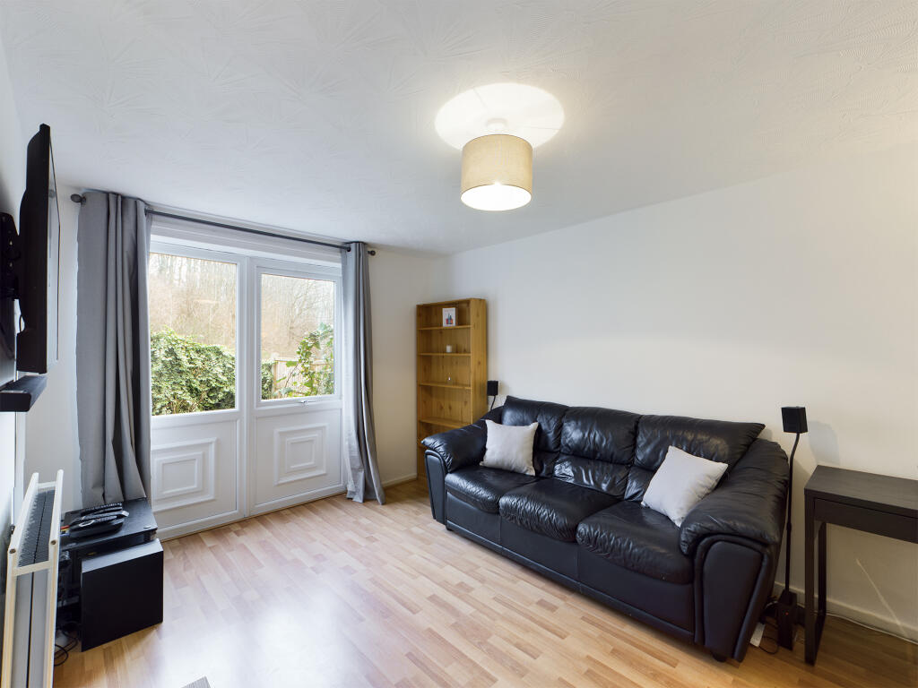 Main image of property: Rosebank Gardens, Leeds, LS3 1EZ