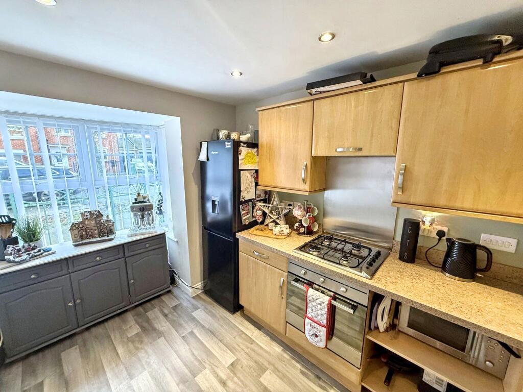 Orkney Way, Thornaby, Stockton, Stockton-on-Tees, TS17 8GE photo 2