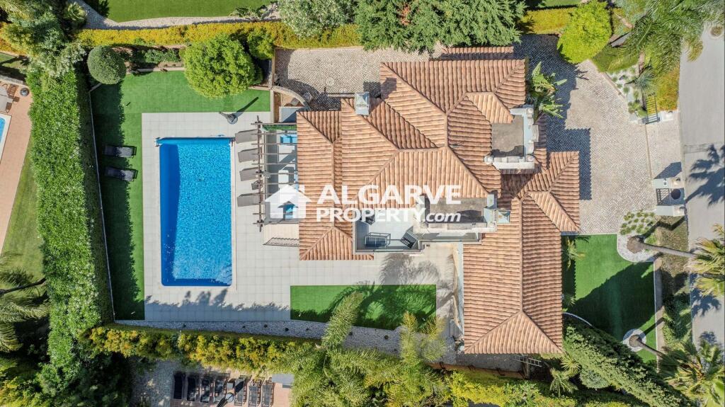 Main image of property: Algarve, Almancil