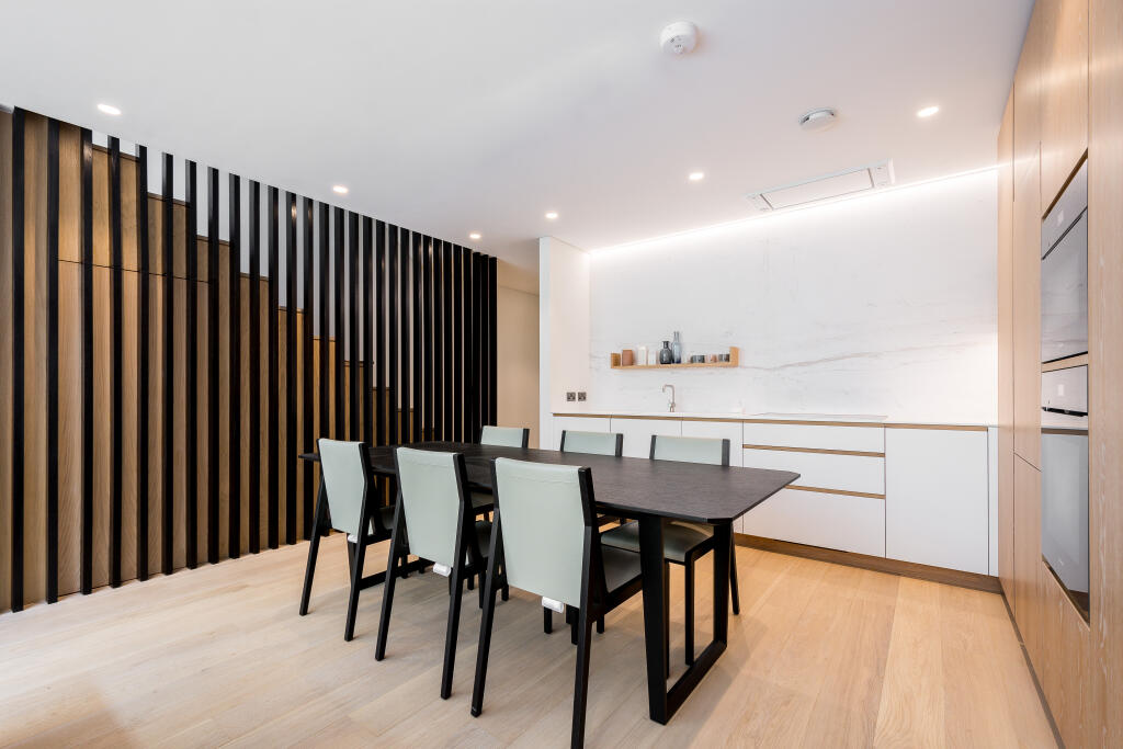 Apartment in London, Lot's Village, Brompton - View 5