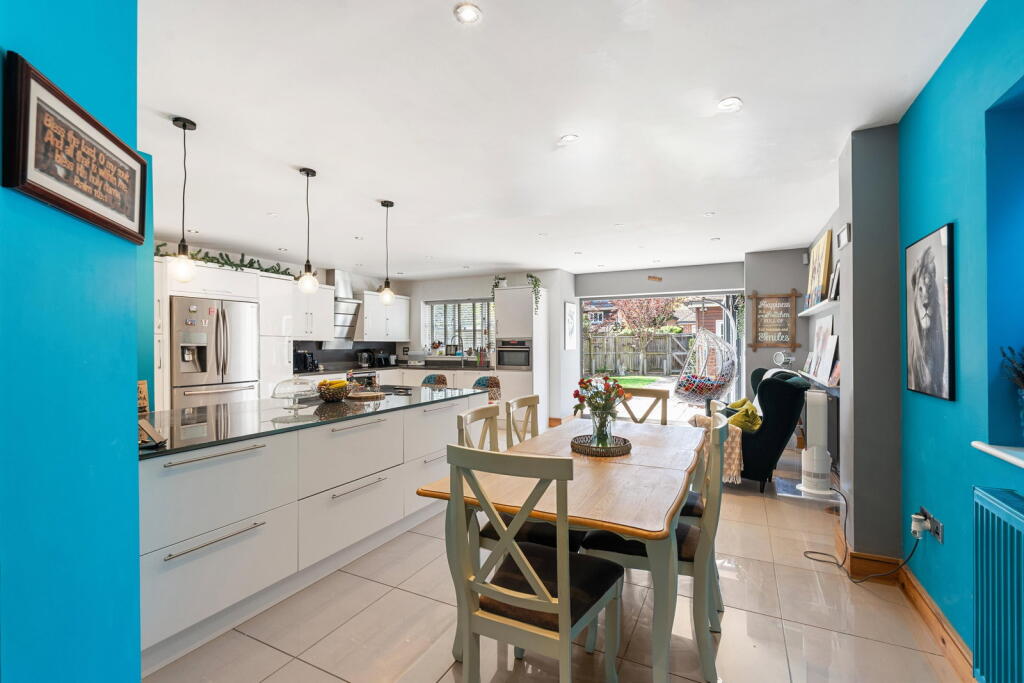Rosedene End, Watford Road, St. Albans, AL2 3BN - View 6
