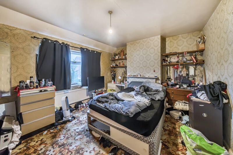House in Oxford, Temple Cowley, Cowley - More