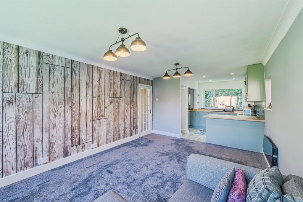 Garrard Gardens, Sutton Coldfield photo 3