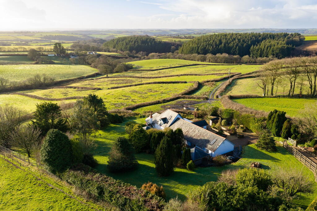 Main image of property: St Giles, Torrington