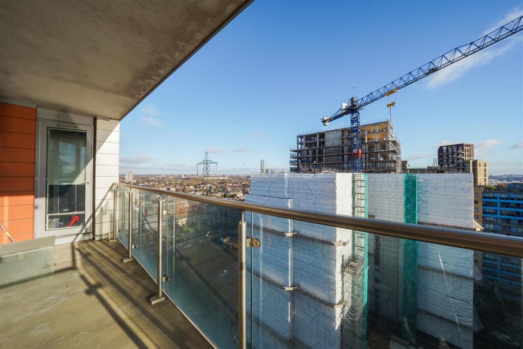Apartment in London - View 4
