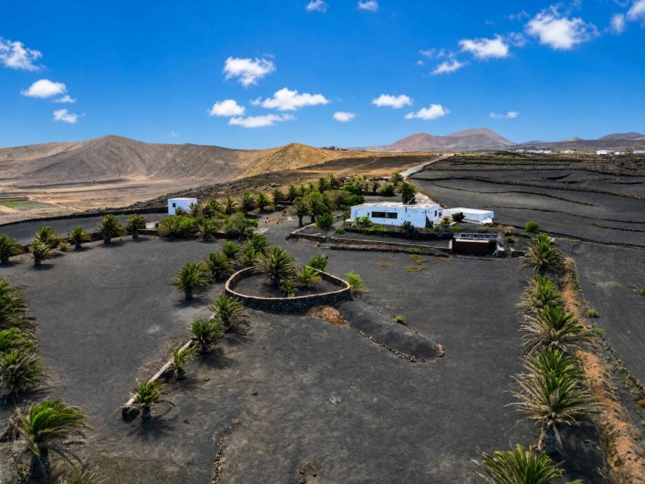 Main image of property: Canary Islands, Lanzarote, El Cuchillo