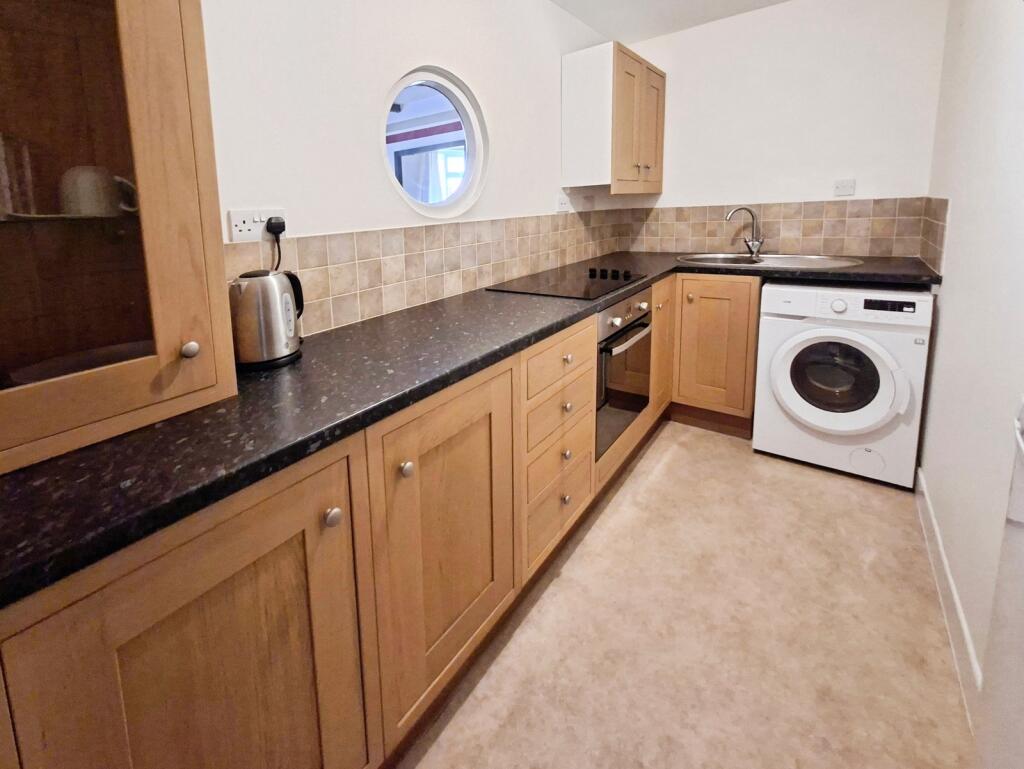 Apartment in Peterborough - More