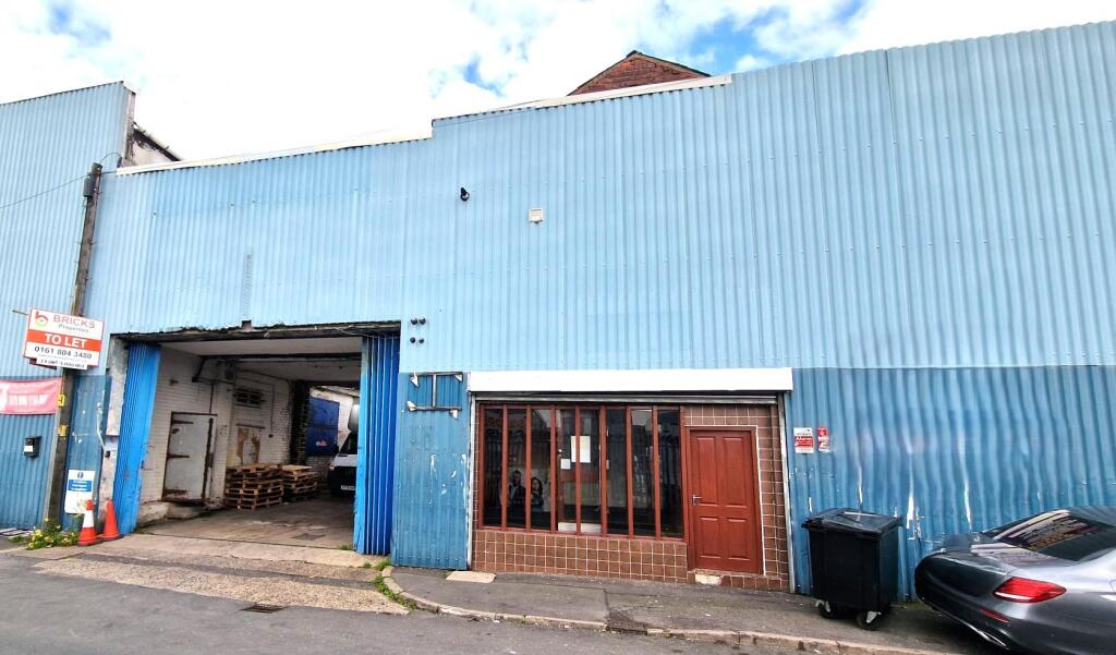 Main image of property: Warehouse, New Street, Manchester