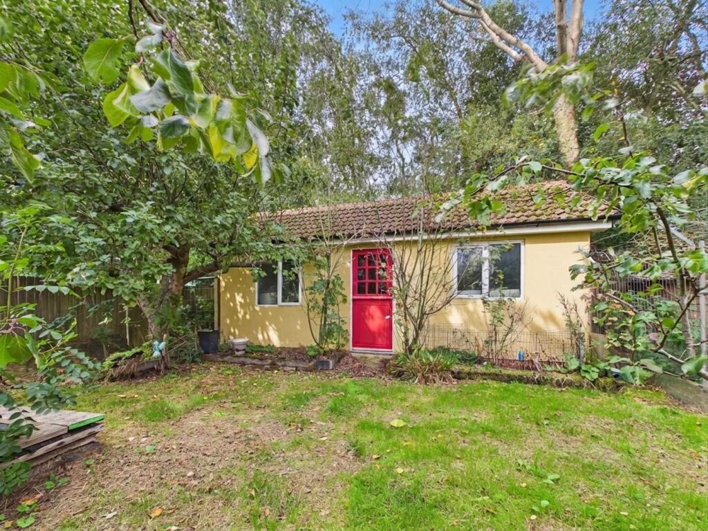 House in Tonbridge - More
