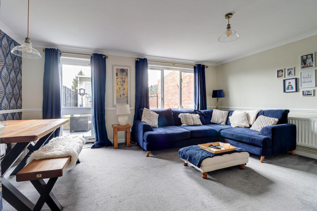 House in St Albans - View 2