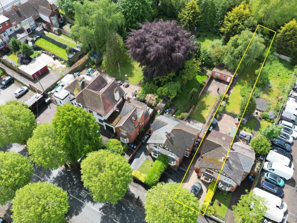 Main image of property: Lythalls Lane, Holbrooks, Coventry - Large Garden & No Chain