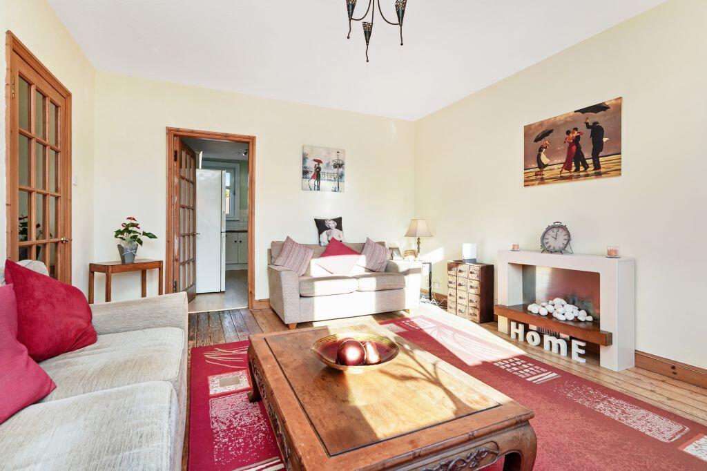 Apartment in Edinburgh - View 3