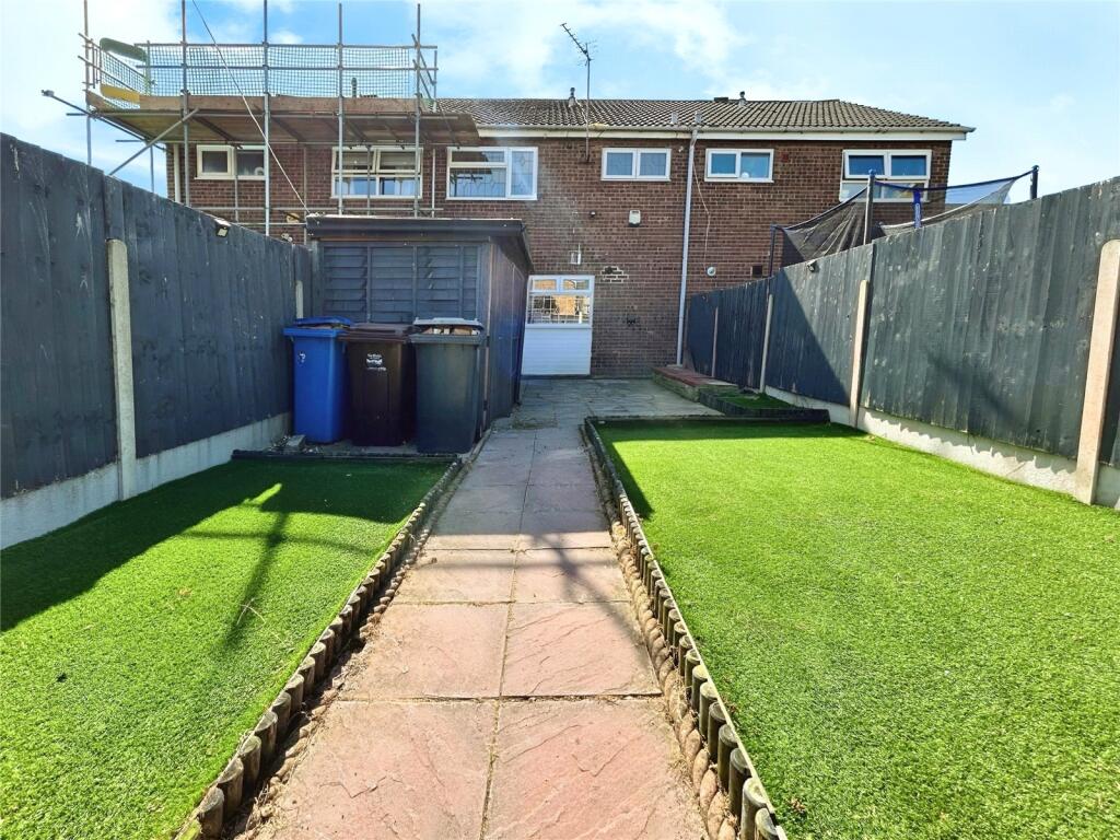 Main image of property: Hazelshaw Gardens, High Green, Sheffield, South Yorkshire, S35