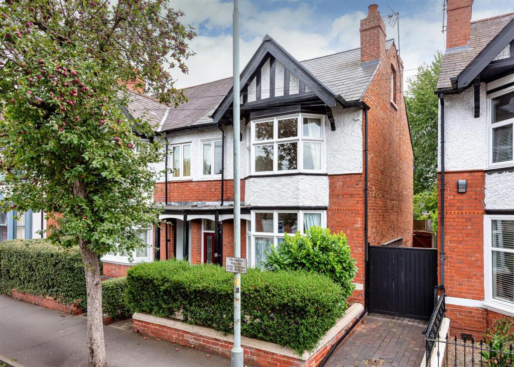 Main image of property: 15 Paget Road, Wolverhampton, WV6 0DS