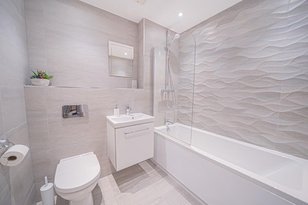 Additional image 14 of Dove House Lane, Fairway View, B91