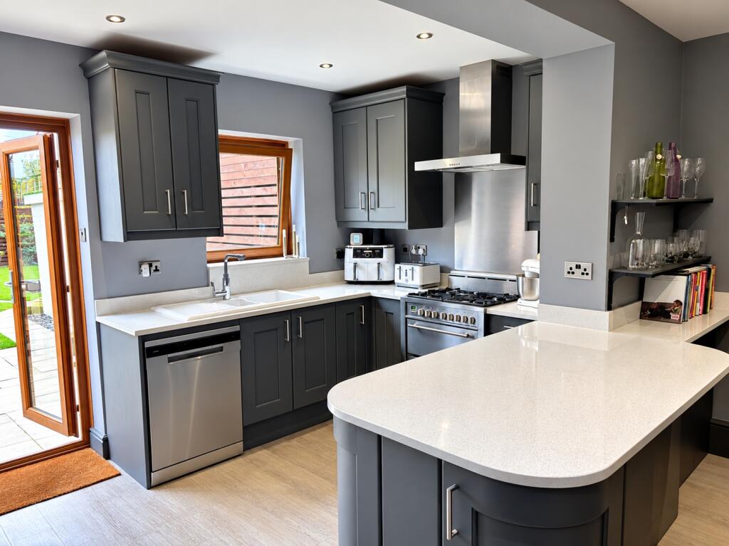 House in Kirklees, West Yorkshire - View 3