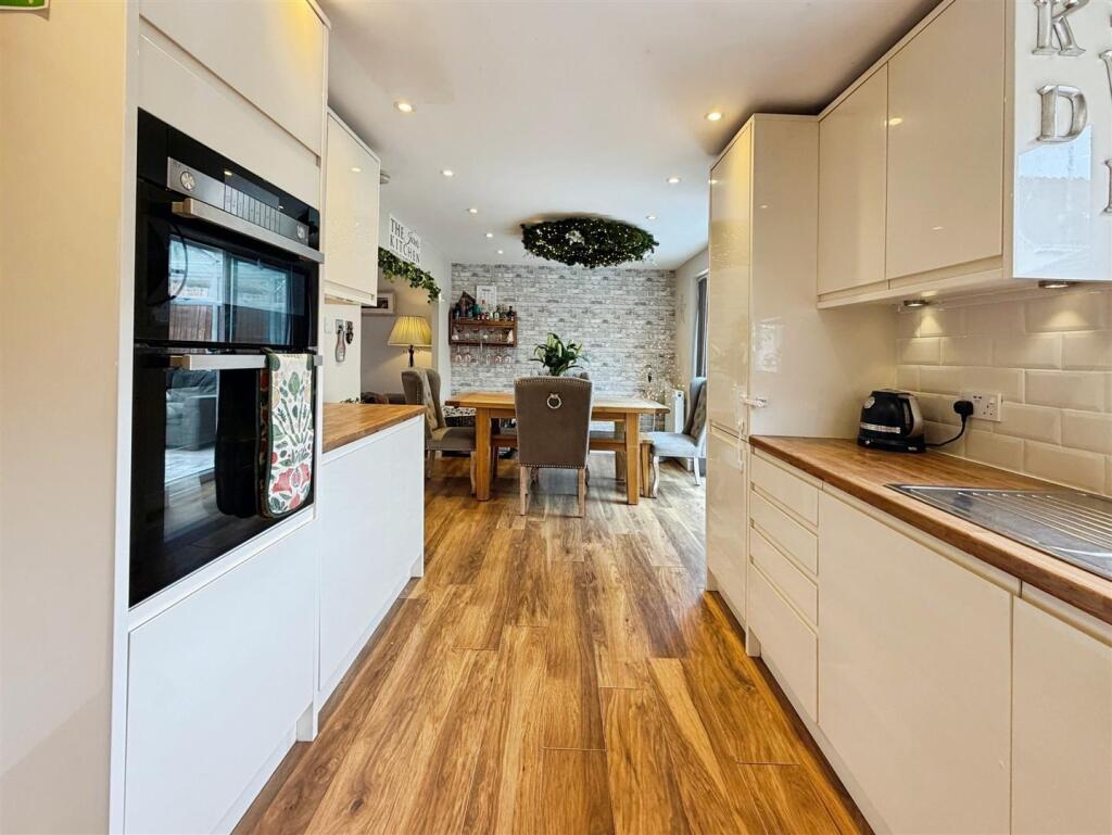 House in Warwick, Hatton - More