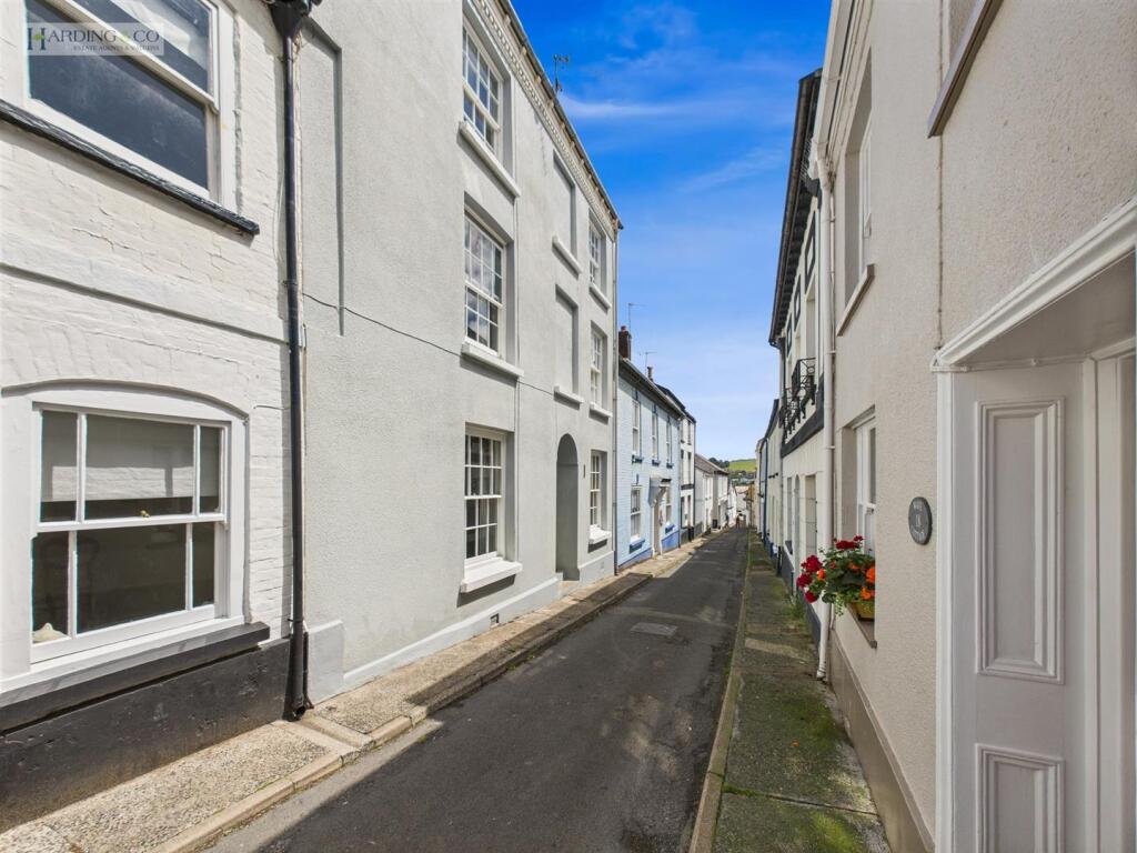 5-bed house on Bude Street, Appledore, Bideford, £750,000