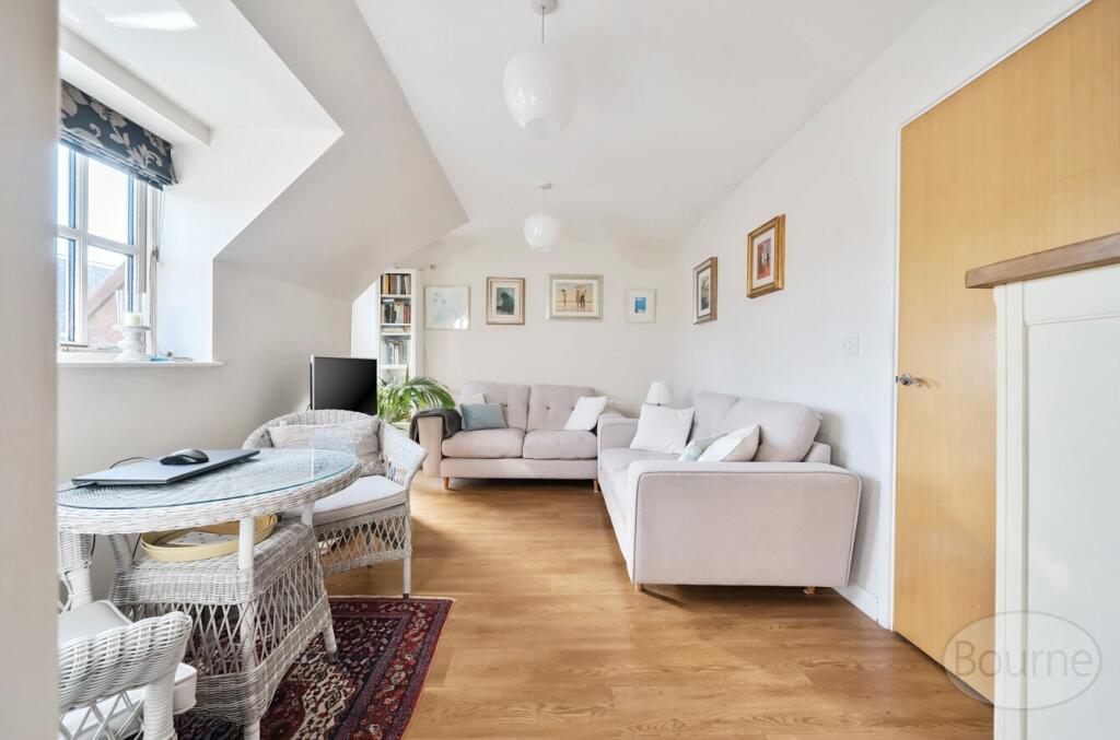 Apartment in Waverley, Witley and Milford - More