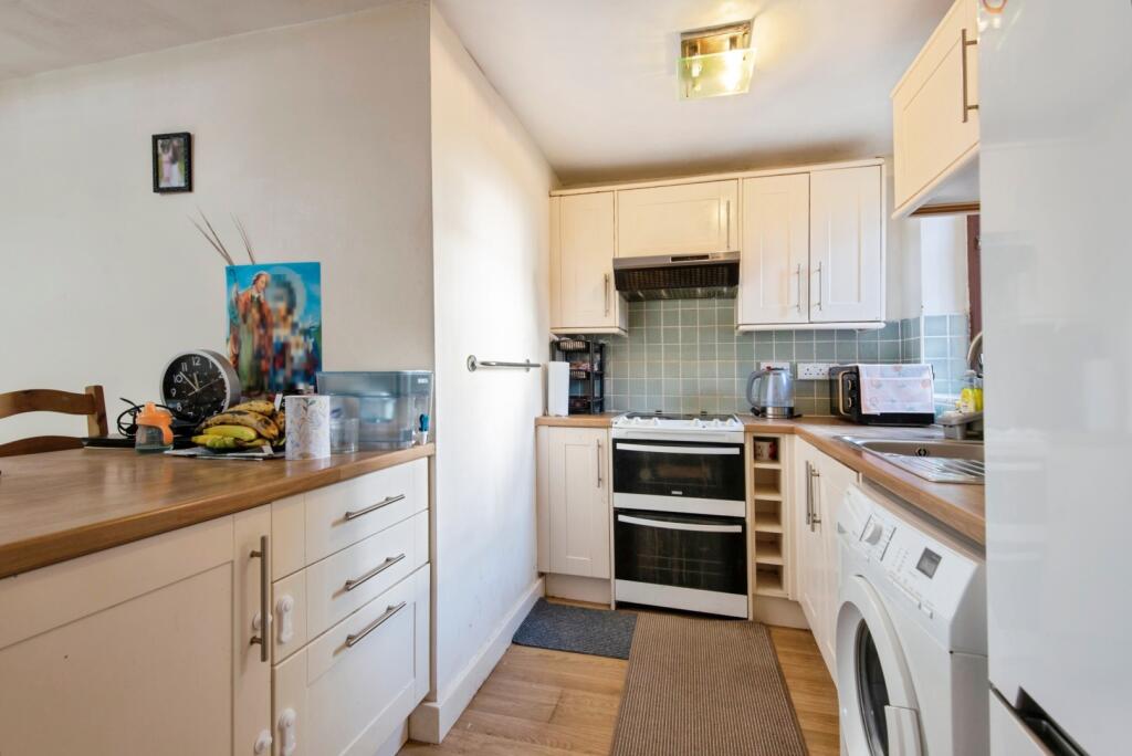 Apartment in Stevenage - View 5
