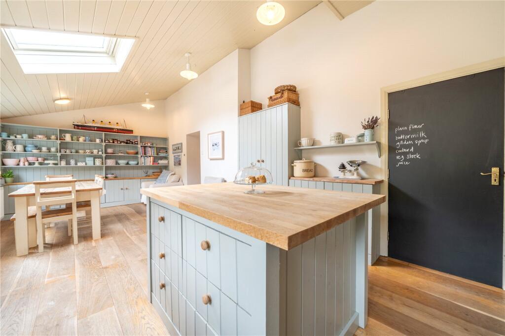 19, The Row, Silverdale, Carnforth, Lancashire, LA5 photo 3