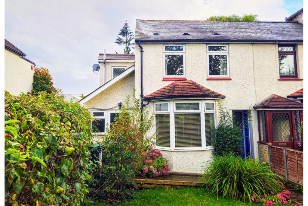 4-bed terraced on Nazeing Road, Nazeing, EN9, £560,000