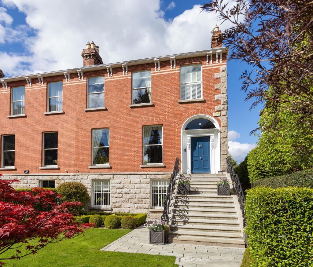 Main image of property: 6 Palmerston Park, Rathmines, Dublin 6, D06 FX78
