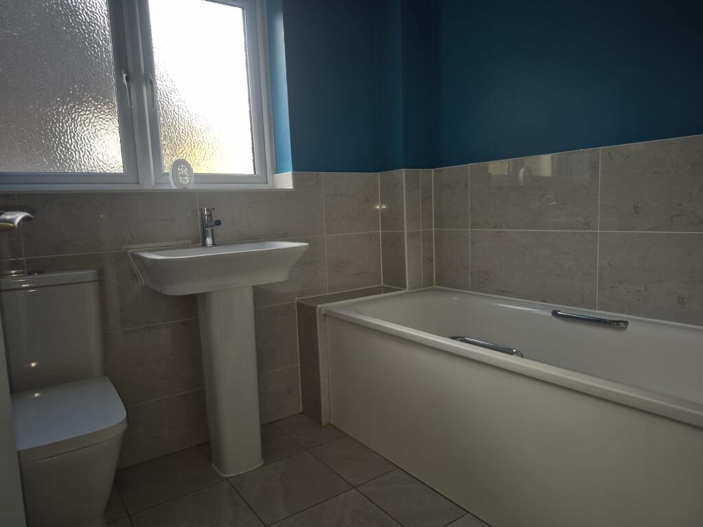 House in Dover, Whitfield - View 5