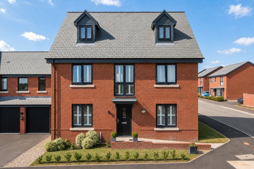 Main image of property: Topsham, Devon